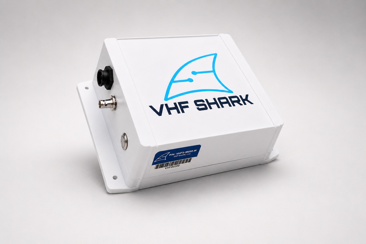 VHF Shark VHFS-M050-W receive-only water-resistant unit